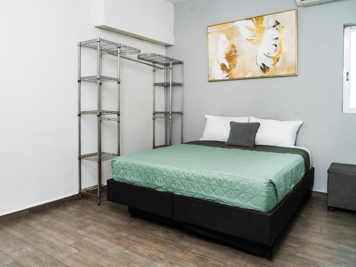 Adhoc Express Otel Monterrey Dış mekan fotoğraf